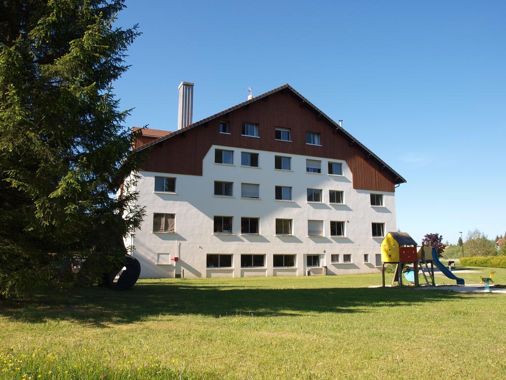 La Roche Du Tresor Village Vacances Longevilles-Mont-d'Or Экстерьер фото
